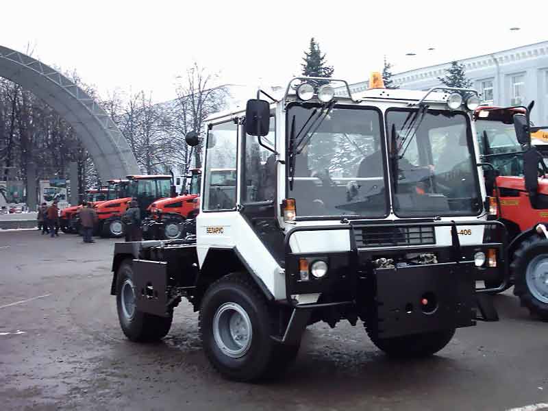 Джип - Белорус. Это же трактор МТЗ. Фото