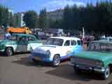 Автомобили -40-х годов. Выставка ретро-автомобилей. Фото. Картинка