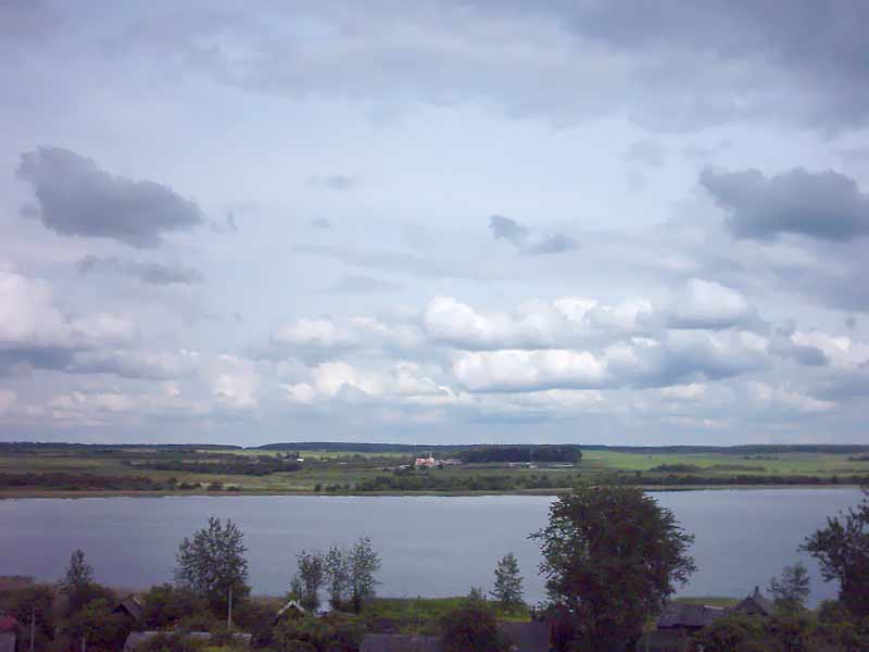 Озеро Свирь. Вид на озеро Свирь с Кургана Стефана Батория. Фото. Картинка